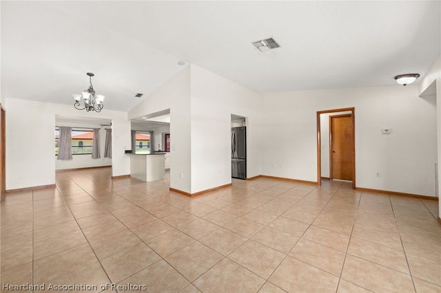2227 Pinewood Boulevard, Sebring, FL 33870
