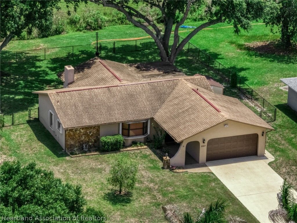 2227 Pinewood Boulevard, Sebring, FL 33870