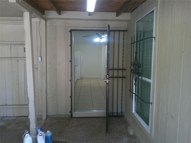12435 W Village Drive A, Houston, TX 77039