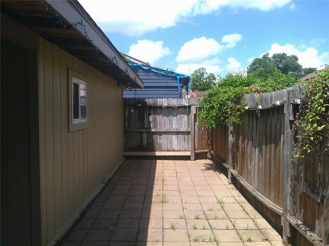 12435 W Village Drive A, Houston, TX 77039