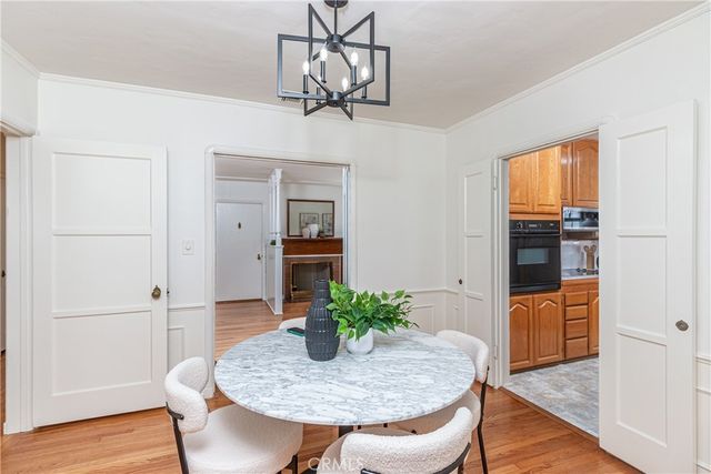 432 N Beachwood Drive, Burbank, CA 91506