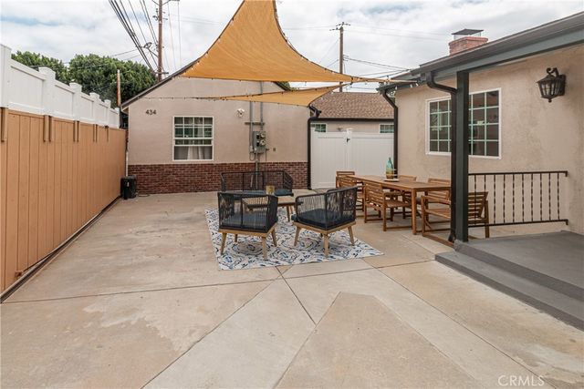 432 N Beachwood Drive, Burbank, CA 91506