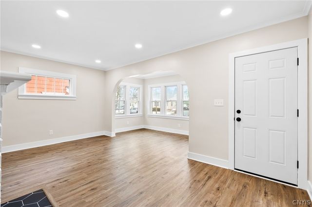 305 Ashdale Avenue, Syracuse, NY 13206