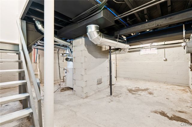 305 Ashdale Avenue, Syracuse, NY 13206