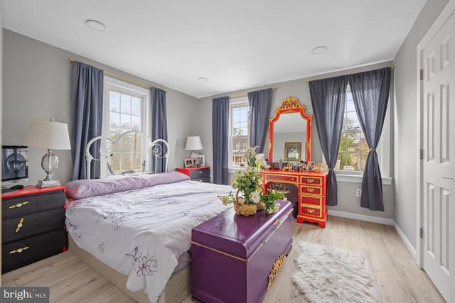 121 CLEVELAND AVE, Riverside, NJ 08075
