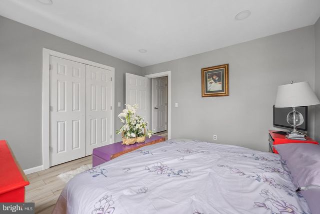 121 CLEVELAND AVE, Riverside, NJ 08075