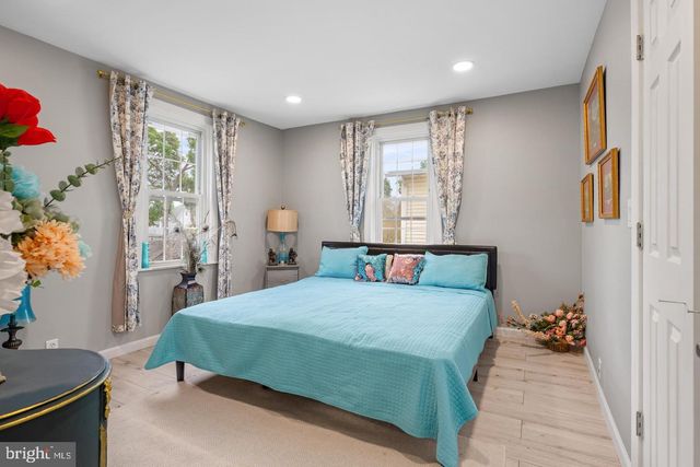 121 CLEVELAND AVE, Riverside, NJ 08075