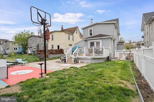 121 CLEVELAND AVE, Riverside, NJ 08075