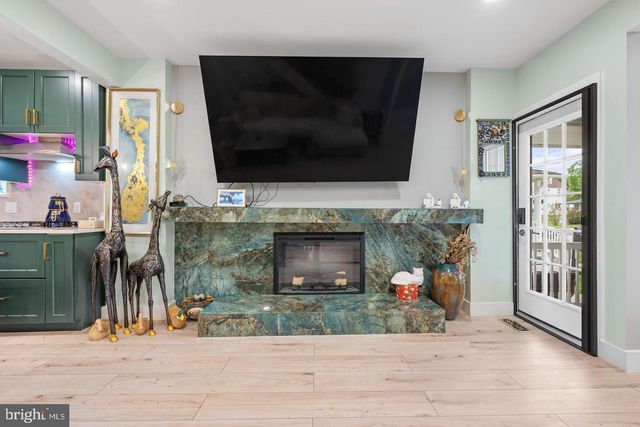 121 CLEVELAND AVE, Riverside, NJ 08075