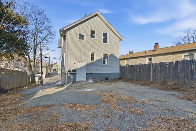 35 Gray Street, Providence, RI 02909