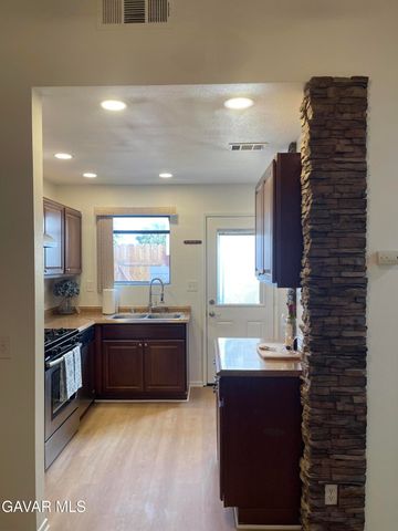 2230 E Ave Q4 35, Palmdale, CA 93550