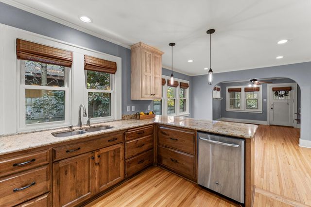 20 Columbia Avenue SE, Saint Cloud, MN 56304