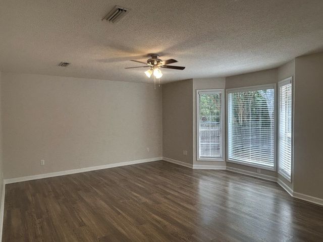 120 Radford Circle, Dothan, AL 36301