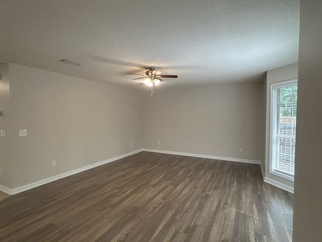 120 Radford Circle, Dothan, AL 36301