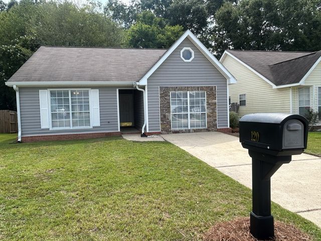 120 Radford Circle, Dothan, AL 36301