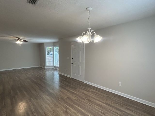 120 Radford Circle, Dothan, AL 36301