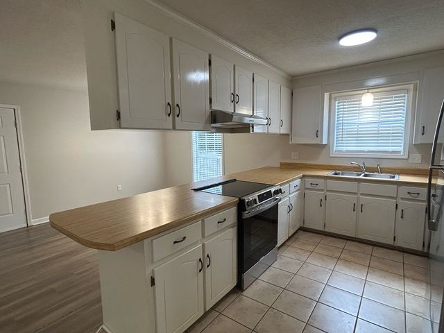 120 Radford Circle, Dothan, AL 36301