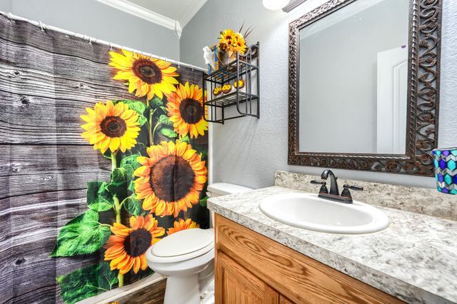 100 County Road 4719, Cumby, TX 75433