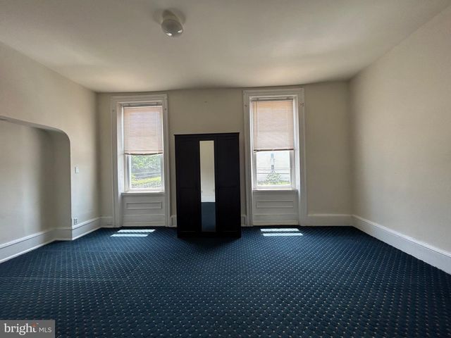 1617 W OXFORD ST, Philadelphia, PA 19121