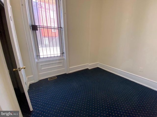 1617 W OXFORD ST, Philadelphia, PA 19121