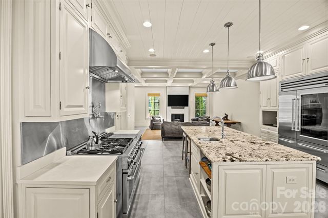 1794 Sterling Road, Charlotte, NC 28209