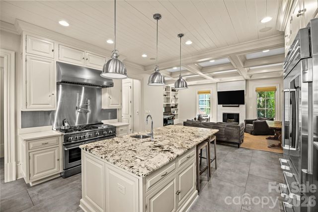 1794 Sterling Road, Charlotte, NC 28209