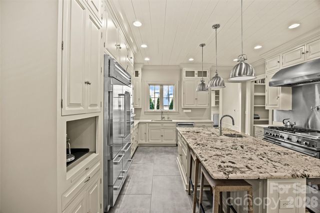 1794 Sterling Road, Charlotte, NC 28209