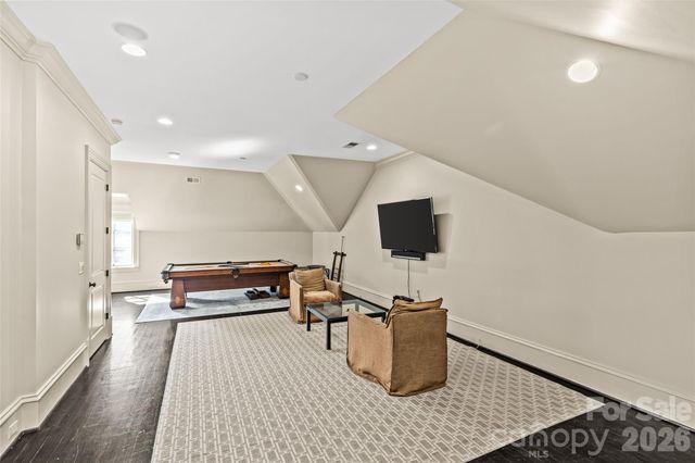 1794 Sterling Road, Charlotte, NC 28209