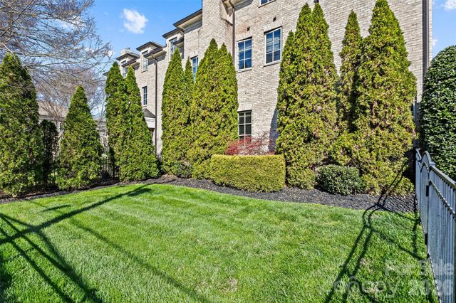 1794 Sterling Road, Charlotte, NC 28209