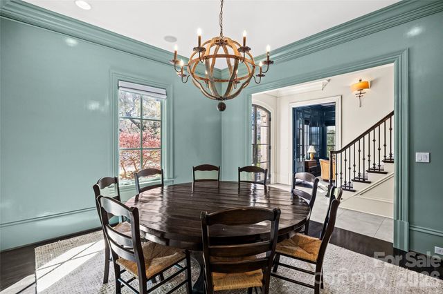 1794 Sterling Road, Charlotte, NC 28209