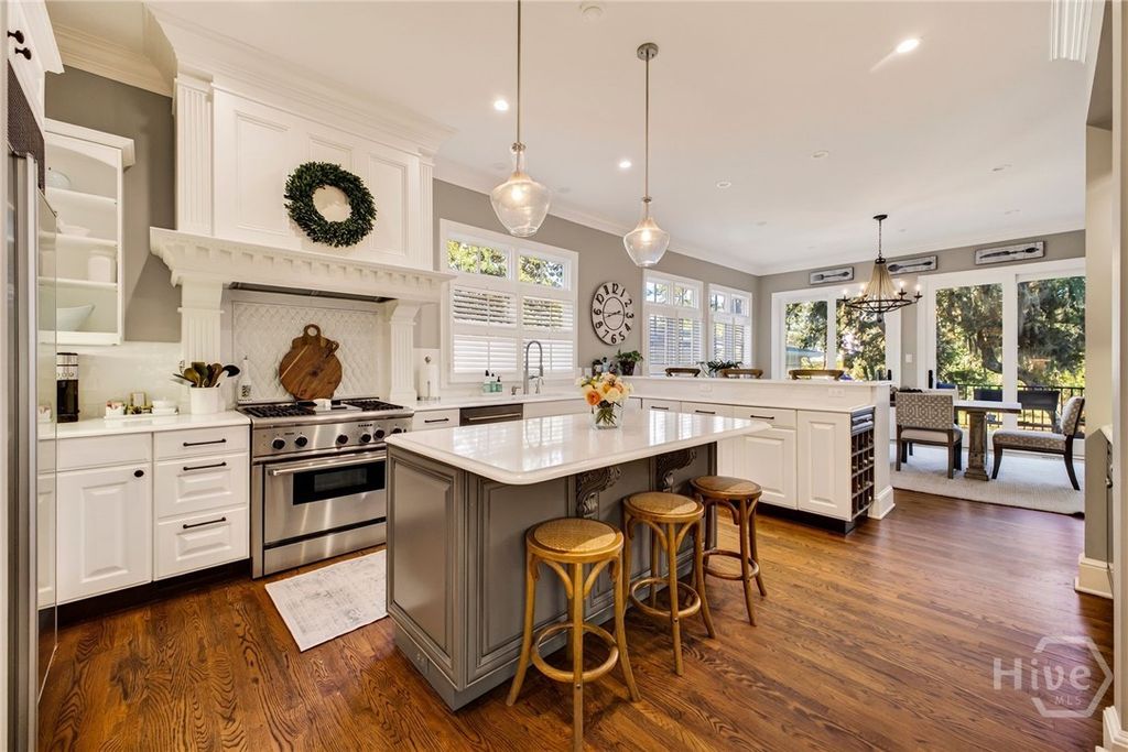 Image 10 of property listing at 23 Little Comfort Road, Savannah, GA 31411
