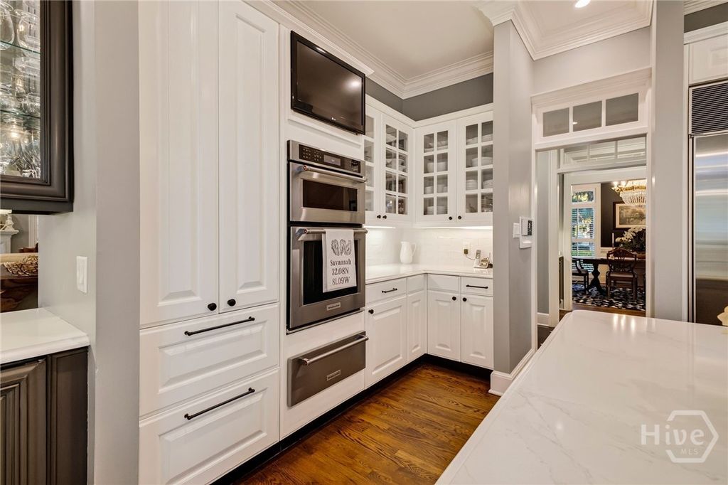 Image 14 of property listing at 23 Little Comfort Road, Savannah, GA 31411