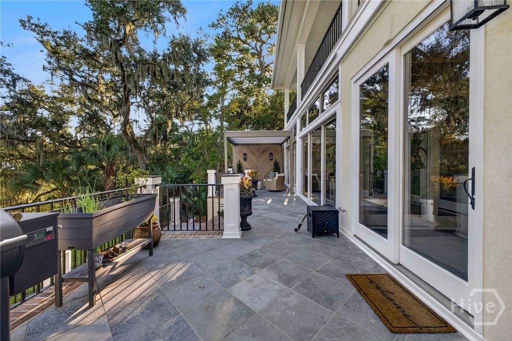 Image 45 of property listing at 23 Little Comfort Road, Savannah, GA 31411