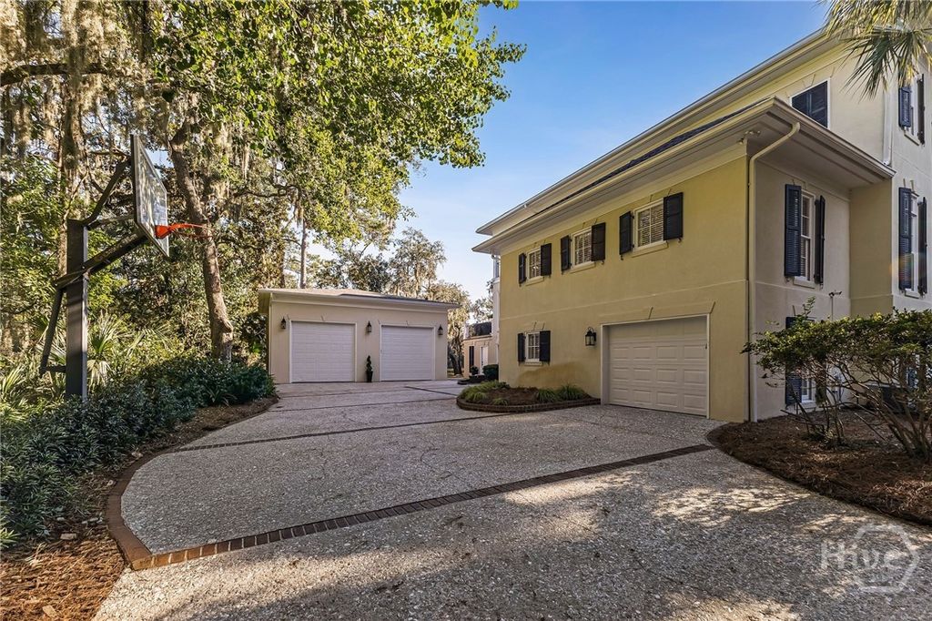 Image 62 of property listing at 23 Little Comfort Road, Savannah, GA 31411