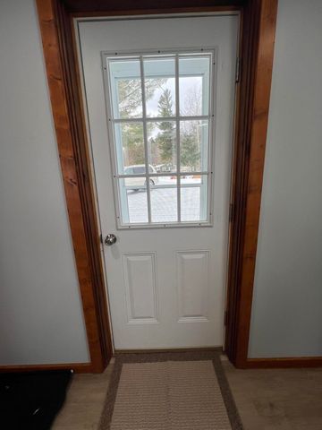 5453 W Houghton Lake Drive, Houghton Lake, MI 48629