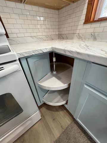 5453 W Houghton Lake Drive, Houghton Lake, MI 48629