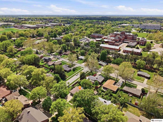 541 Lakewood Drive, Lincoln, NE 68510