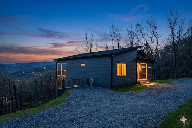 156 Sky High Drive, Ellijay, GA 30536