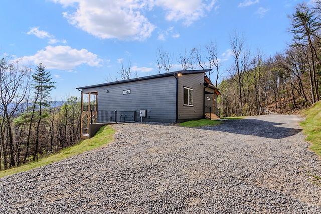 156 Sky High Drive, Ellijay, GA 30536