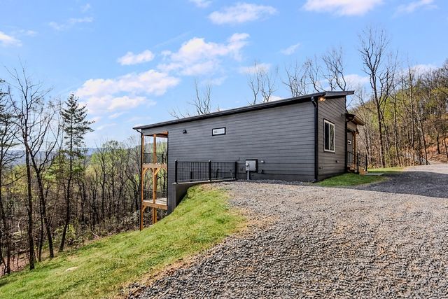 156 Sky High Drive, Ellijay, GA 30536