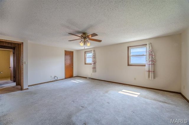 106 Zeigenbein Road, St Robert, MO 65584