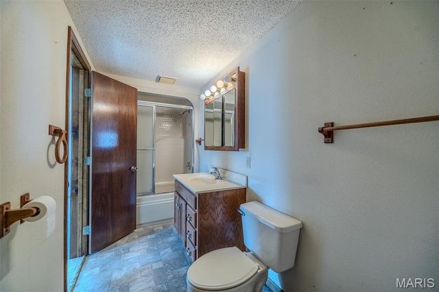 106 Zeigenbein Road, St Robert, MO 65584