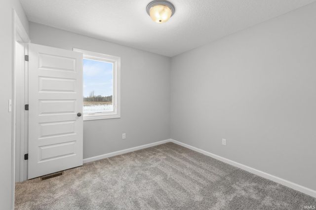 172 W Wind Trail, Avilla, IN 46710