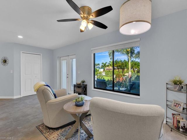 800 El Dorado PKWY W, Cape Coral, FL 33914