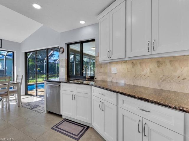 800 El Dorado PKWY W, Cape Coral, FL 33914