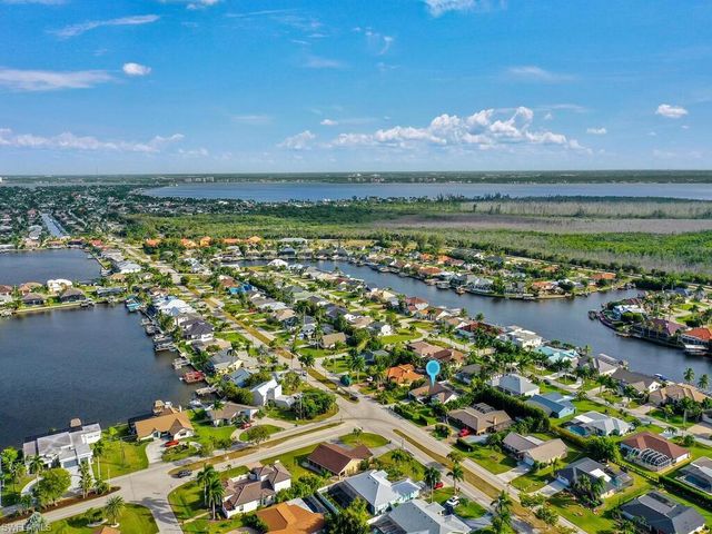 800 El Dorado PKWY W, Cape Coral, FL 33914