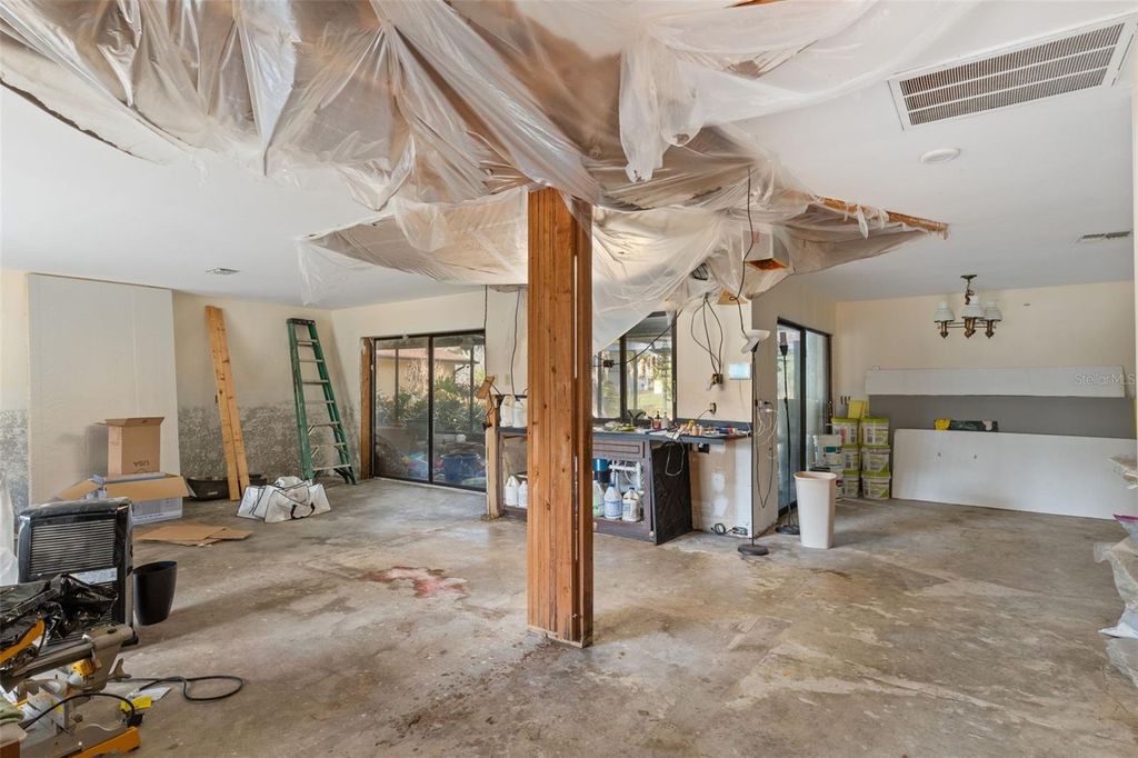 Image 5 of property listing at 5060 S STETSON POINT DRIVE, Homosassa, FL 34448