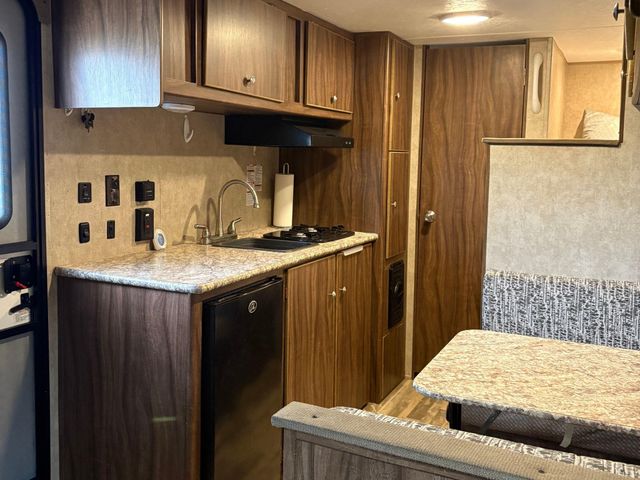 1256 Resort Road, Crystal Beach, TX 77650