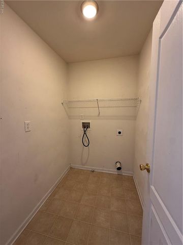 1752 Schooner Strait CT, Virginia Beach, VA 23453