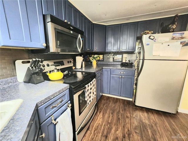 2102 Bogey Drive, Mission, TX 78572